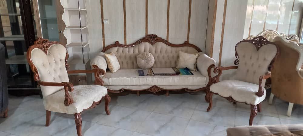 تصویر 3 از قیمت خرید مبل کلاسیک جدید + فروش ویژه